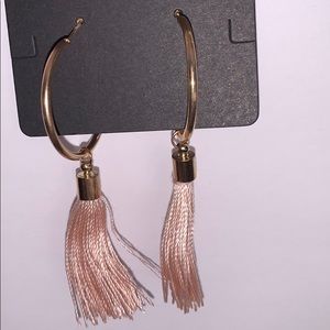 Light pink earrings
